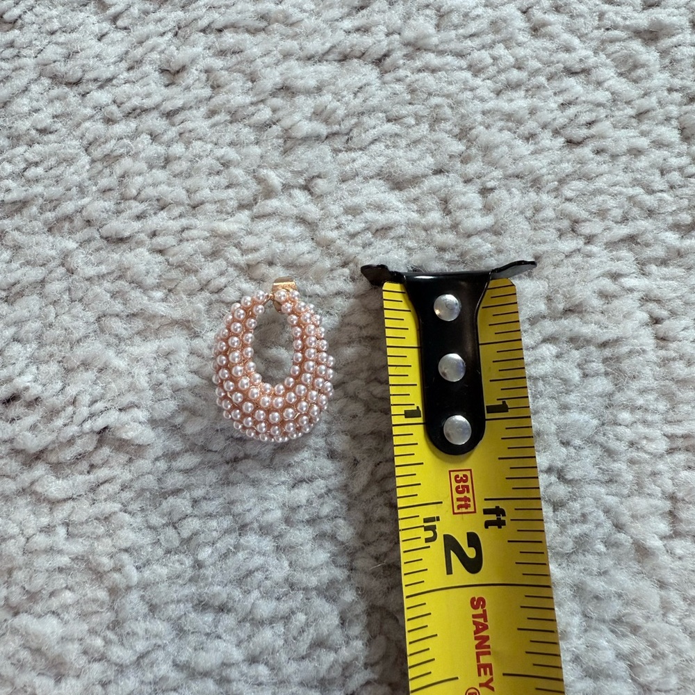 Ettika pearl earrings - Picture 7 of 9